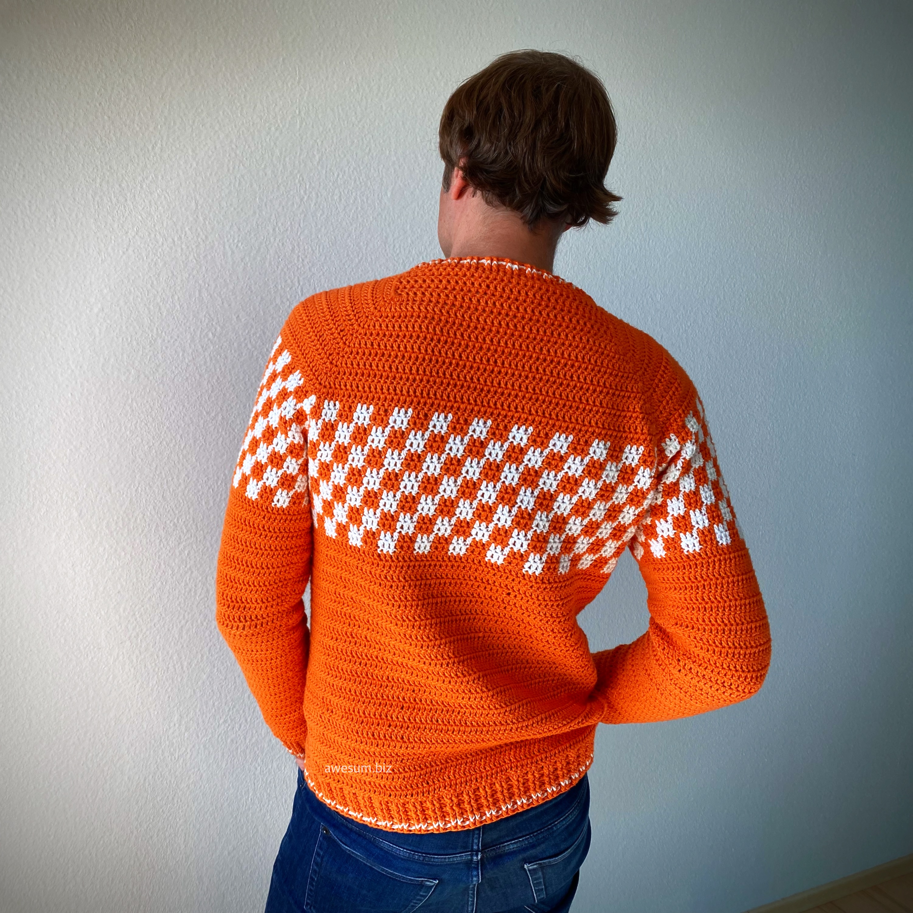 awesum crochet orange men's crochet jersey white checkered unusual sleeve shaping